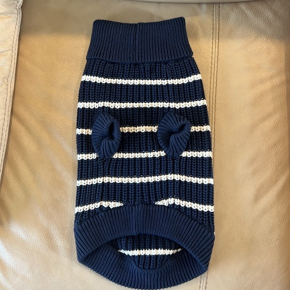 Banana Republic Dog sweater New with tag Size Medium - Picture 3 of 3